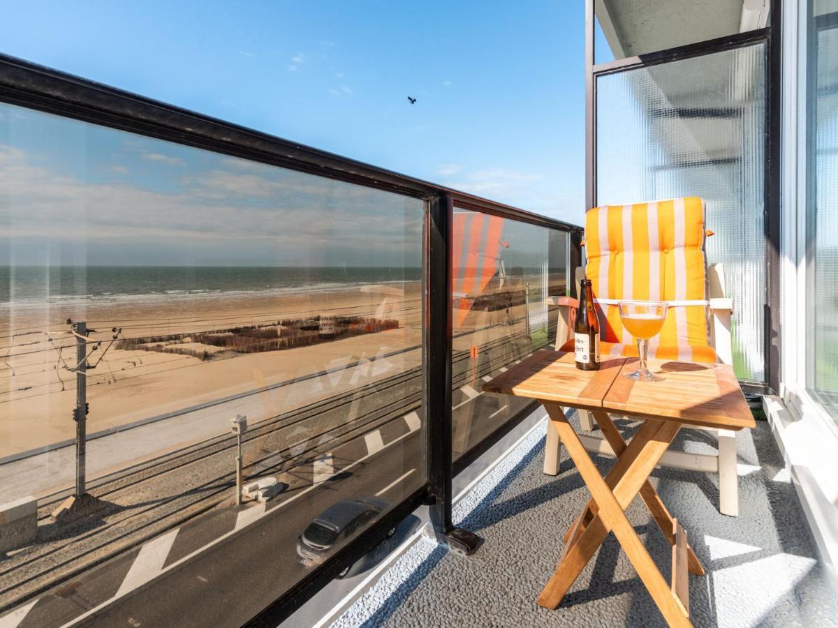 Contemporary Apartment In Oostende With Balcony Esterno foto